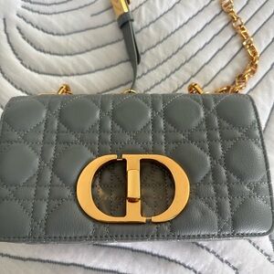 Women’s Crossbody Bag Gray Quilted Leather Bag with Gold Chain